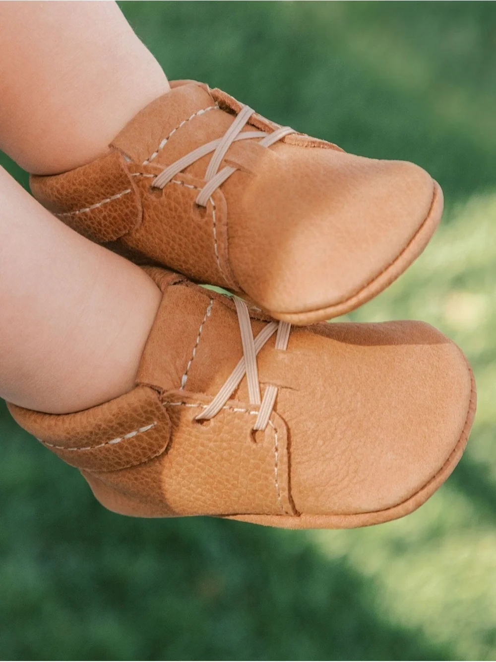 Freshly Picked Oxford Baby Leather Moccasins in Taupe Brown